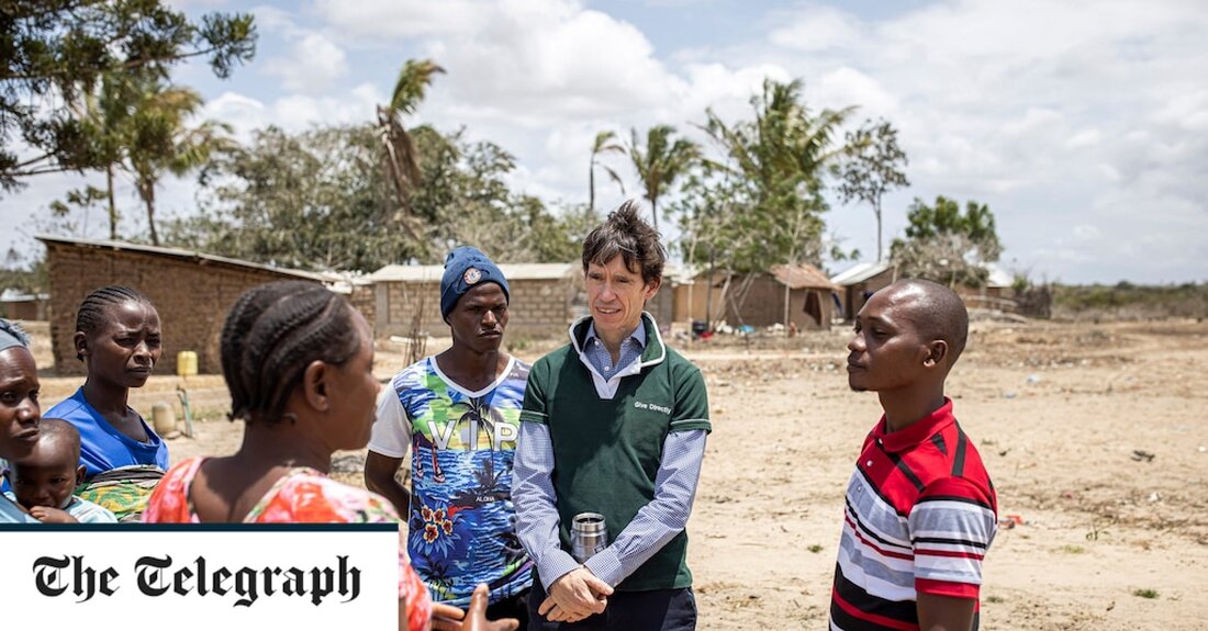 Eine Wohltätigkeitsorganisation unter der Leitung des ehemaligen Regierungsministers Rory Stewart, die stolz darauf ist, Bargeld direkt an die Armen der Welt zu überweisen, wurde um fast eine Million US-Dollar (794.000 Pfund) betrogen. GiveDirectly sendet mithilfe mobiler Geldtransfers Hilfe direkt an verarmte Menschen auf der ganzen Welt – ein System, das darauf abzielt, Empfänger zu stärken und Zwischenhändler auszuschließen. Die Wohltätigkeitsorganisation wurde 2009 gegründet und weitete ihre Aktivitäten im vergangenen August auf die Demokratische Republik Kongo (DRK) aus, eines der ärmsten Länder der Erde. Man hoffte, durch die direkte Überweisung von Geld an die Familien zur Linderung der Armut beitragen zu &hellip;