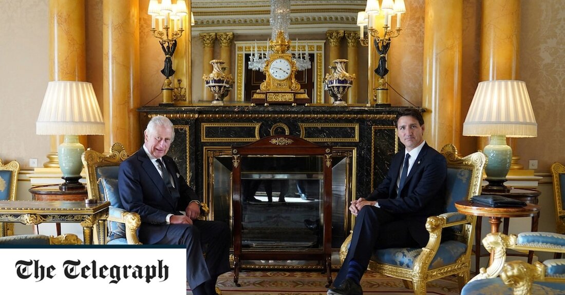 Justin Trudeau wird an der Krönung von König Charles teilnehmen, wie ein Regierungsbeamter gegenüber The Telegraph bestätigte. Die kanadische Regierung muss noch ihre vollständige Delegation für die Zeremonie in der Westminster Abbey am 6. Mai bekannt geben, und es wird davon ausgegangen, dass die endgültigen Details noch bestätigt werden müssen. Es gab einige Zweifel an der Anwesenheit von Herrn Trudeau, ohne dass Ottawa eine offizielle Ankündigung machte, als die Veranstaltung näher rückte. Ein Beamter teilte The Telegraph jedoch mit, dass der kanadische Premierminister „an der Krönung teilnehmen wird“. Die vollständige Reiseroute von Herrn Trudeau muss noch veröffentlicht werden. „Es gibt &hellip;