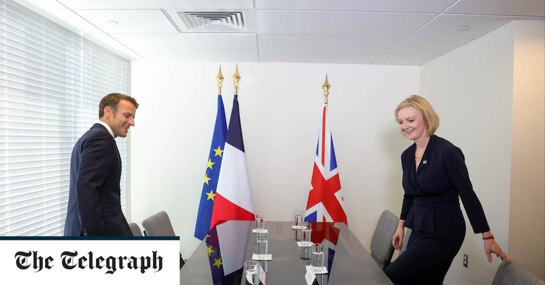 Was in aller Welt tut der Premierminister, um sich in eine von Emmanuel Macrons großen Visionen für Europa zu verstricken? Dass Liz Truss am ersten Treffen der Europäischen Politischen Gemeinschaft (EPC) von EU- und Nicht-EU-Staaten teilnimmt, verrät nicht den Brexit – es ist gesunder Menschenverstand und gute Politik. Das Lieblingsprojekt des französischen Präsidenten wurde von einigen als „Schatten-EU“ abgetan, als erstmals vorgeschlagen wurde, dass Großbritannien nächste Woche in Prag teilnehmen möchte. Warum nach all dem Blut, Schweiß, Tränen und Jahren, die es gekostet hat, den Brexit durchzusetzen, in einer anderen paneuropäischen Organisation gefangen sein? Es steht außer Frage, dass die &hellip;