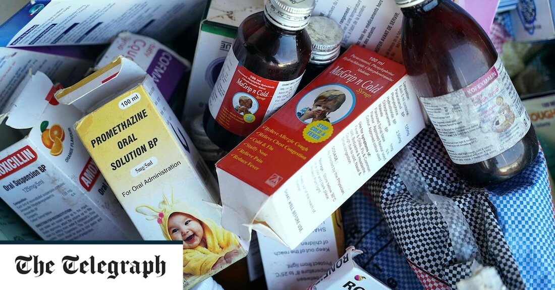 Ein parlamentarischer Ausschuss in Gambia hat erklärt, dass ein indischer Hersteller von Hustensaft strafrechtlich verfolgt werden sollte, weil er angeblich den Tod von mindestens 70 Kindern verursacht hat. Im Laufe des Sommers stellte die kleine westafrikanische Nation fest, dass die Zahl der Kinder unter fünf Jahren, die an akuten Nierenverletzungen leiden, zugenommen hat. Die Regierung sagte, etwa 69 Kinder seien an den Verletzungen gestorben. Die Weltgesundheitsorganisation (WHO) hat eine globale Warnung zu vier Hustensaft herausgegeben, die mit der Todeswelle in Verbindung gebracht wurden. Einer der identifizierten war Maiden Pharmaceuticals, ein indischer Hersteller von Hustensaft für Säuglinge. „Alle Fälle von [acute &hellip;