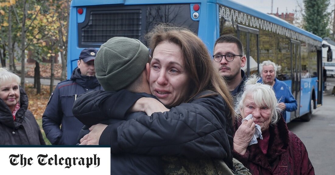 Wird er, nicht wahr? Diese Frage beschäftigt den Kreml diese Woche, während Wladimir Putin über eine zweite Mobilisierungswelle nachdenkt, um seine Streitkräfte in der Ukraine zu stärken. Moskau hat still zugesehen, wie die Nato und Deutschland darüber gestritten haben, ob die Ukraine mit Leopard-2-Panzern bewaffnet werden soll. Aber innerhalb Russlands mehren sich die Anzeichen, dass die Führung von einem eigenen Dilemma heimgesucht werden könnte. Die Ukraine warnt seit Wochen davor, dass bis zu einer halben Million frischer Truppen gezwungen werden könnten, für Russland zu kämpfen. Während der Kreml weiterhin Pläne bestreitet, ließ er Anfang der Woche stillschweigend eine Regel fallen, &hellip;