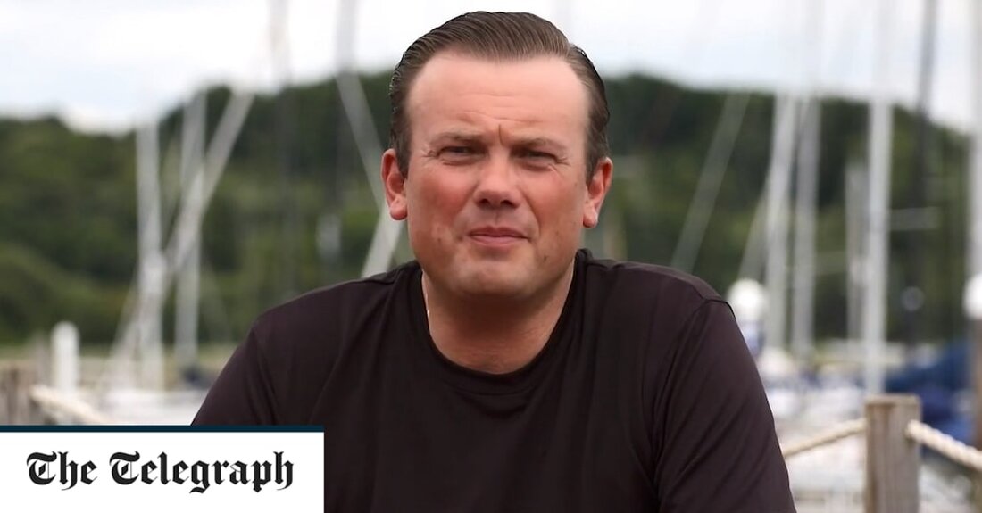 Ein britisch-russischer Sohn eines Oligarchen mit engen Verbindungen zu Wladimir Putin wurde in Norwegen festgenommen, weil er illegal eine Drohne in einem Sperrgebiet geflogen hatte. Andrej Jakunin, der Geschäftsmannsohn des ehemaligen russischen Eisenbahnchefs Wladimir Jakunin, ist der siebte Russe, der wegen illegaler Flüge oder unerlaubten Fotografierens festgenommen wurde. Norwegen hat nach dem Einmarsch Moskaus in die Ukraine den Russen verboten, mit Drohnen oder Flugzeugen über sein Territorium zu fliegen. Oslo erhöhte die Sicherheit rund um kritische Infrastrukturen nach der mutmaßlichen russischen Sabotage der Nord Stream-Gaspipelines im September. Herr Yakunin, 47, wird beschuldigt, illegal eine Drohne im Svalbard-Archipel in der geopolitisch &hellip;