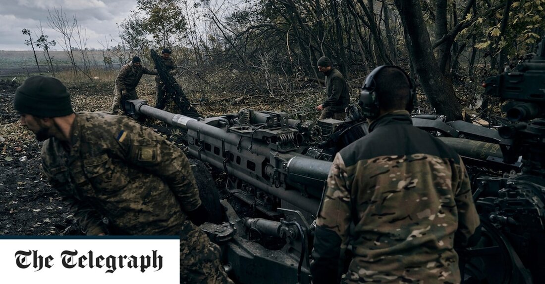 Großbritannien hat Russland davor gewarnt, den Krieg in der Ukraine zu eskalieren, nachdem sein Verteidigungsminister behauptet hatte, Kiew werde eine radioaktive „schmutzige Bombe“ einsetzen. General Sergei Shoigu führte am Sonntag eine außergewöhnliche Reihe von Anrufen mit westlichen Kollegen, um die Anschuldigung zu erheben, was Befürchtungen eines Angriffs unter falscher Flagge auslöste. Der russische Verteidigungsminister sagte, er sei besorgt über &#8222;mögliche ukrainische Provokationen mit einer &#8217;schmutzigen Bombe&#8216; in Gesprächen mit seinen Amtskollegen in Frankreich, der Türkei, Großbritannien und Amerika&#8220;. Schmutzige Bomben sind herkömmliche Sprengstoffe, die mit radioaktivem Material gefüllt sind. General Shoigu sagte, dass Großbritannien laut einer Erklärung des britischen Verteidigungsministeriums &hellip;