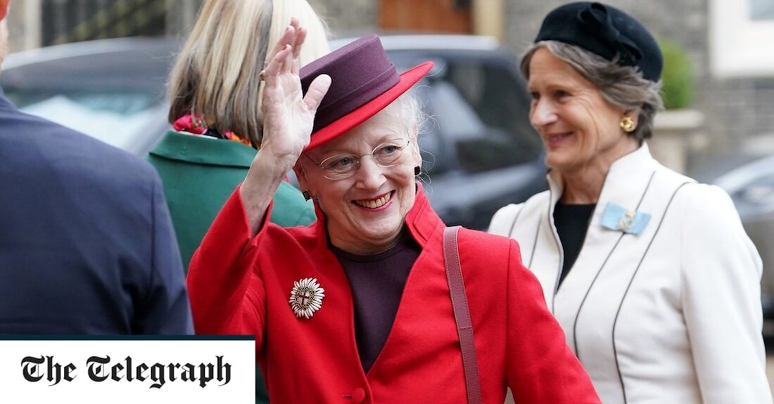 Königin Margrethe II. von Dänemark hat bei einem Gottesdienst in London ihr goldenes Thronjubiläum begangen. Sie besuchte die dänische Kirche St. Katharine in Camden im Norden Londons, um am 14. Januar 1972 einen Gottesdienst zu Ehren ihres 50. Jahrestages ihrer Thronbesteigung abzuhalten. Die 82-Jährige lächelte und winkte den Gratulanten zu, als sie in der Kirche ankam. Die Organisatoren sagten, der Gottesdienst sei auch eine Gelegenheit, ihr für eine Kasel zu danken – das Obergewand, das von Geistlichen während des Gottesdienstes getragen wird –, das sie 2020 für die Kirchengemeinde entworfen und bestickt habe. Königin Margrethe hat enge Verbindungen zu St. &hellip;