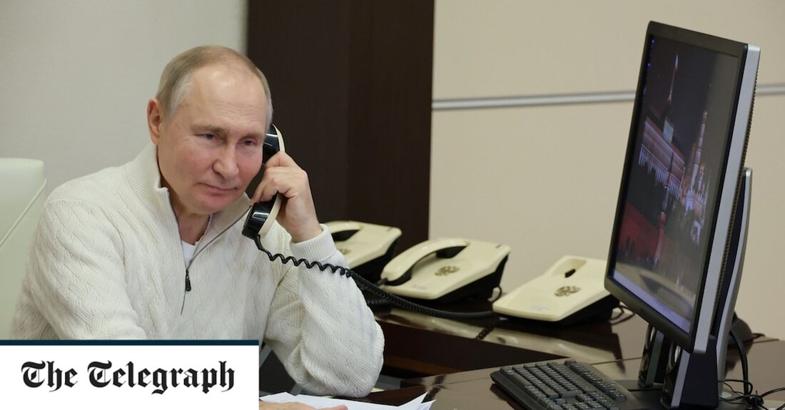 Live-Berichterstattung Ähnliche Beiträge Von Maighna Nanu Speichern 10:53 Uhr Beschuss in Bachmut trotz angekündigter russischer Waffenruhe Am Freitag nach 09:00 Uhr GMT, als ein russischer Waffenstillstand in Kraft treten sollte, war in der Frontstadt Bakhmut in der Ostukraine ein- und ausgehender Beschuss zu hören. Das Artilleriefeuer, über das AFP-Journalisten berichteten, war leichter als in den letzten Tagen, und die Straßen der weitgehend zerbombten Stadt waren bis auf Militärfahrzeuge größtenteils leer. Das russische Staatsfernsehen erklärte heute Mittag, dass der von Wladimir Putin angeordnete 36-stündige Waffenstillstand in Kraft getreten sei. 10:47 Uhr Im Bild: Russen tarnen offenbar Tanklastwagen als Holzfällerlastwagen 10:41 Uhr &hellip;