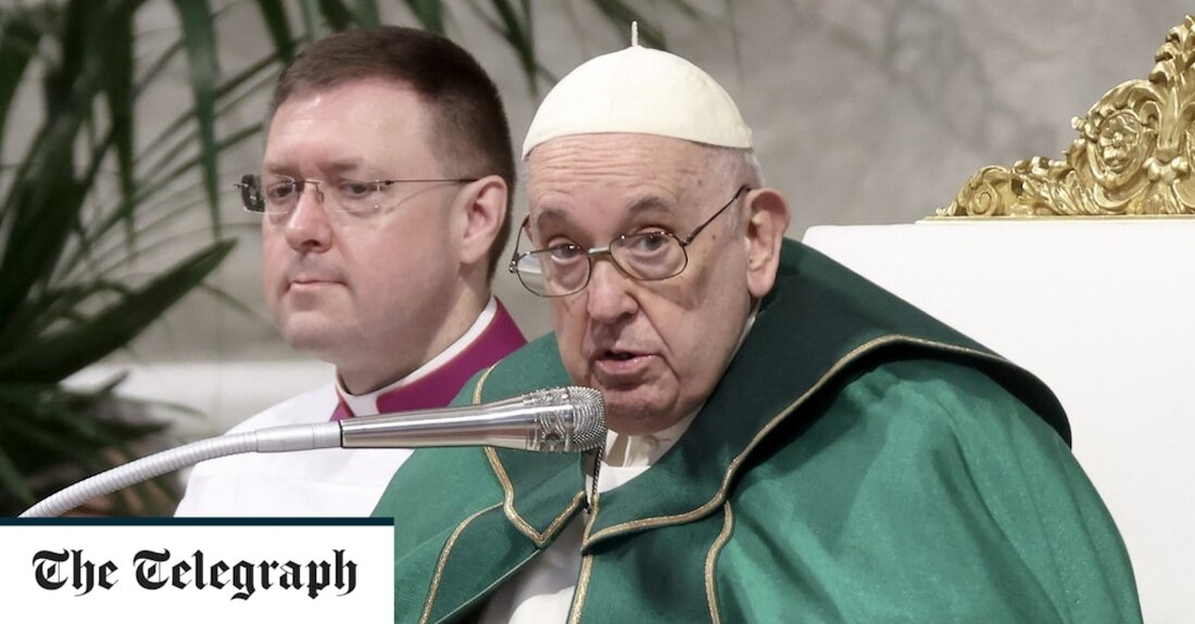 Schwule „Clubs“ arbeiten offen in katholischen Seminaren, den Institutionen, die Männer auf das Priestertum vorbereiten, hat der verstorbene Papst Benedikt XVI. in einem posthum veröffentlichten Buch behauptet, das die progressive Agenda von Papst Franziskus vernichtet. In einem scharfen Angriff auf den Zustand der katholischen Kirche unter dem Papsttum seines Nachfolgers sagte Benedikt, der am 31. Dezember im Alter von 95 Jahren starb, dass die Berufsausbildung der nächsten Priestergeneration kurz vor dem „Zusammenbruch“ stehe. Er behauptete, einige Bischöfe erlauben angehenden Priestern, sich Pornofilme anzusehen, um ihren sexuellen Trieben Ausdruck zu verleihen. Benedikt gab Anweisungen, dass das Buch What Christianity Is nach &hellip;