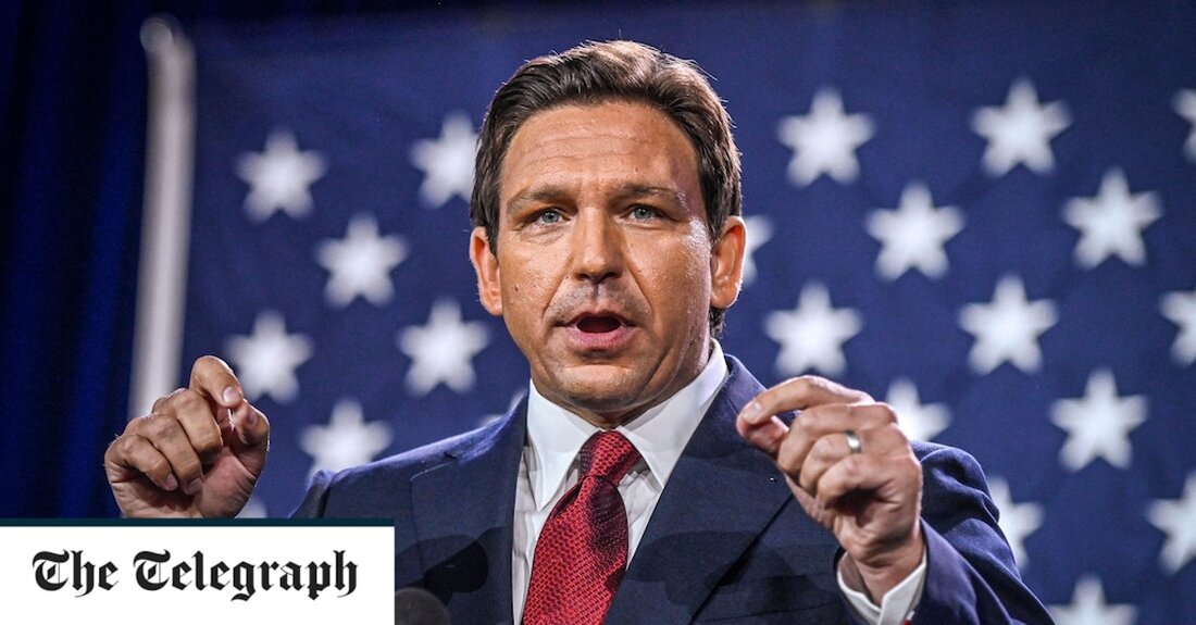 Lehrern in Florida soll die Verwendung von Transgender-Pronomen nach einem Gesetz, das von Ron DeSantis, dem republikanischen Gouverneur, unterstützt wird, verboten werden. Von DeSantis ermutigt, haben die republikanischen Gesetzgeber eine Reihe von Maßnahmen in einem Bundesstaat eingeführt, der zum Epizentrum des Kulturkriegs im Bildungswesen geworden ist. DeSantis hat sich als größte Bedrohung für Donald Trump herausgestellt, der die republikanische Nominierung 2024 sichert. DeSantis hat seine Anti-Woke-Referenzen aufpoliert und Florida – jahrzehntelang ein Swing State – in eine republikanische Hochburg verwandelt und seinen demokratischen Gegner bei den Gouverneurswahlen im vergangenen November vernichtet. Letztes Jahr überarbeitete er den Unterricht in Floridas Schulen, &hellip;