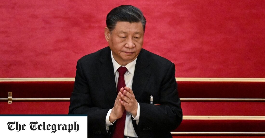 China hat sich für 2023 ein bescheideneres Wirtschaftswachstumsziel von „rund 5 Prozent“ gesetzt, da Peking versucht, das Wachstum in der zweitgrößten Volkswirtschaft der Welt anzukurbeln, die von drei Jahren drakonischer „Null-Covid“-Politik gebeutelt wird. Chinas Ziel, das Ministerpräsident Li Keqiang am Sonntag zu Beginn der Jahrestagung seines Nationalen Volkskongresses (NVK) bekannt gab, ist das niedrigste, das sich das Land seit mehr als einem Vierteljahrhundert gesetzt hat. Im vergangenen Jahr hat sich Peking ein BIP-Wachstumsziel von 5,5 Prozent gesetzt, es aber deutlich verfehlt, da die Wirtschaft unter dem Druck der Covid-19-Sperren, eines einbrechenden Immobilienmarkts und einer nachlassenden globalen Nachfrage einbrach. Die chinesische &hellip;