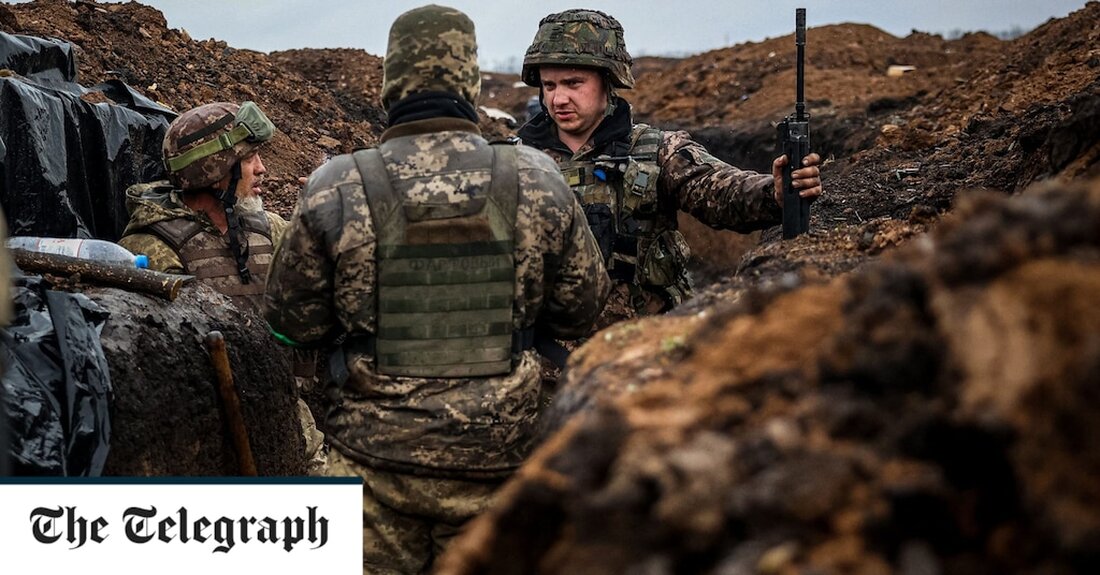 Live-Berichterstattung Ähnliche Beiträge Von Maighna Nanu Speichern 9:15 Uhr Hören Sie sich die Ukraine an: das Neueste Ukraine Pod 12 04 23 9:02 Uhr „Er ist fit. Er ist stark. Er ist bewaffnet. Er ist ausgebildet&#8216;: Das Pentagon gibt einen Verdächtigen bekannt, der vom FBI festgenommen wurde Das FBI hat ein 21-jähriges Mitglied der Massachusetts Air National Guard unter dem Verdacht festgenommen, Hunderte von US-Geheimdienstdokumenten durchsickern zu lassen. Jack Teixeira wird vorgeworfen, eine Tranche geheimen Materials über die Einschätzung der USA zum Krieg in der Ukraine sowie sensible Informationen über ihre Verbündeten in eine Online-Gaming-Chat-Gruppe hochgeladen zu haben. FBI-Agenten haben &hellip;