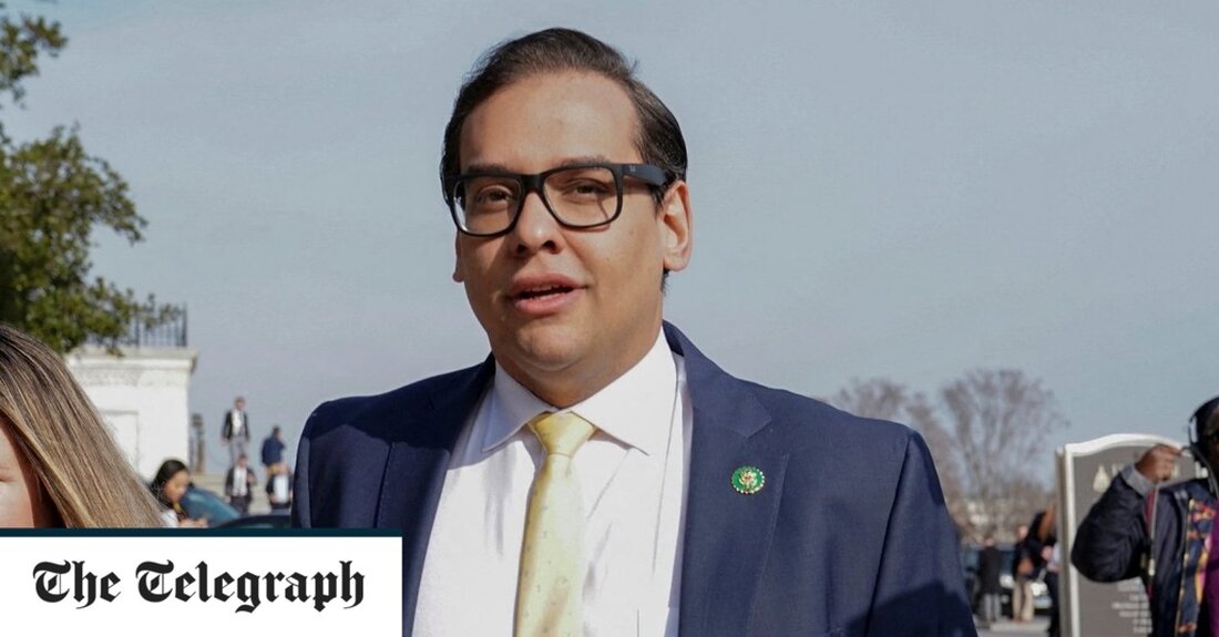 US-Bundesstaatsanwälte haben Strafanzeige gegen George Santos erstattet, den umkämpften republikanischen US-Kongressabgeordneten, der zugegeben hat, über seinen Lebenslauf gelogen zu haben, sich aber Aufrufen zum Rücktritt widersetzt hat, berichtete CNN am Dienstag unter Berufung auf drei Quellen. Es wird erwartet, dass Herr Santos bereits am Mittwoch vor einem Bundesgericht im New Yorker Eastern District erscheinen wird, wo Anklagen unter Siegel eingereicht wurden, berichtete CNN. Ein Sprecher der US-Staatsanwaltschaft für den Eastern District von New York lehnte eine Stellungnahme ab. Das Büro von Herrn Santos reagierte nicht sofort auf eine Bitte um Stellungnahme. CNN berichtete, dass die genaue Art der Anklagen gegen &hellip;
