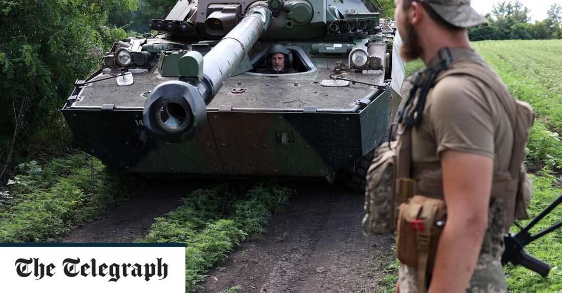 Der Ukraine werden von ihren mächtigsten westlichen Militärverbündeten Sicherheitsgarantien „israelischer Art“ angeboten. Das Vereinigte Königreich, die Vereinigten Staaten, Frankreich und Deutschland werden sich zu einem langfristigen Plan zur Bewaffnung Kiews verpflichten, um sich gegen die russische Aggression zu verteidigen. Die Gespräche über die Zusicherungen liefen am Montag, während sich die 31 Nato-Staaten auf ihr jährliches Gipfeltreffen in Vilnius, der litauischen Hauptstadt, vorbereiteten. Dies geschieht zu einem Zeitpunkt, an dem die Nato-Führer am Montag großen Auftrieb erhielten, als die Türkei schließlich ihr Veto gegen die Mitgliedschaft Schwedens aufgab. Nato-Generalsekretär Jens Stoltenberg kündigte den „historischen Schritt“ nach Gesprächen mit dem türkischen Präsidenten &hellip;