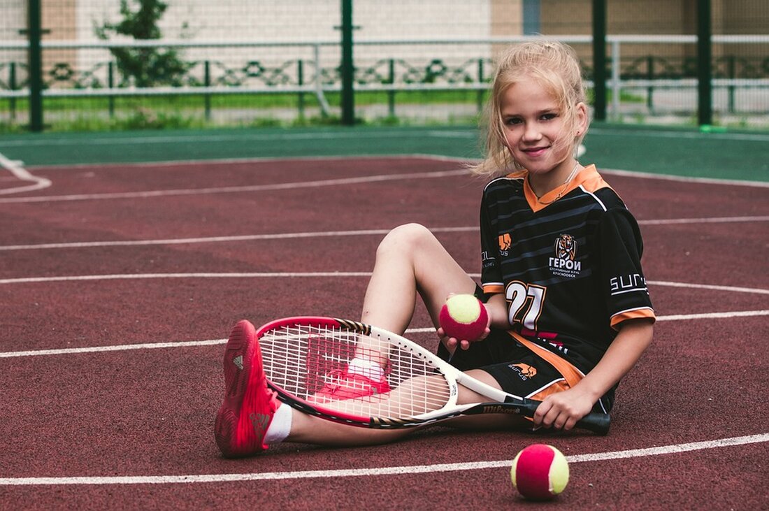 Tennisstar Alexander Zverev gibt bekannt, dass er wegen einer Lungenentzündung eine Auszeit nehmen muss, nachdem er beim Laver-Cup gewann.