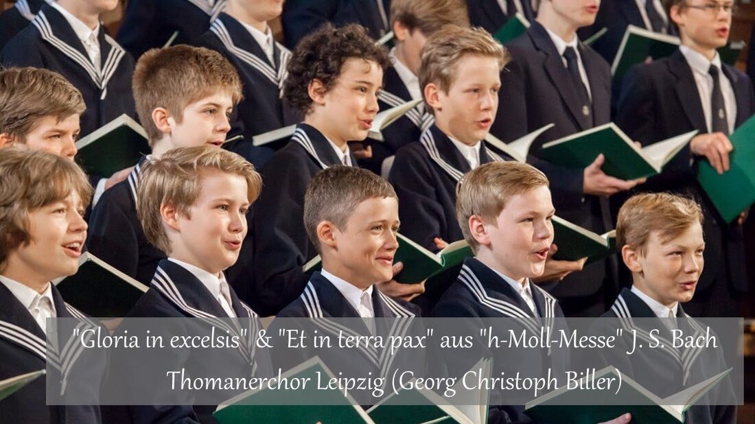 Thomaschor Leipzig | „Gloria in excelsis“ & „Et in terra pax“ aus „H-Moll-Messe“ JS Bach (2013) Der damalige Thomaskantor Georg Christoph Biller stand am Dirigentenpult, als das renommierte Freiburger Barockorchester und der Leipziger Thomaschor „die größtes Musikwerk, das die Welt je gesehen hat“, schrieb der Komponist und Dirigent Carl Friedrich Zelter 1811 euphorisch, anlässlich des Leipziger Bachfestes 2013 aufgeführt. Die h-Moll-Messe ist das letzte große Chorwerk von Johann Sebastian Bach und zweifellos auch das Highlight in seinem Gesamtwerk. Der Schaffensprozess erstreckte sich über ein Vierteljahrhundert, von 1724 bis 1749, und umfasste damit fast die gesamte Zeit Bachs als Thomaskantor. Zunächst …