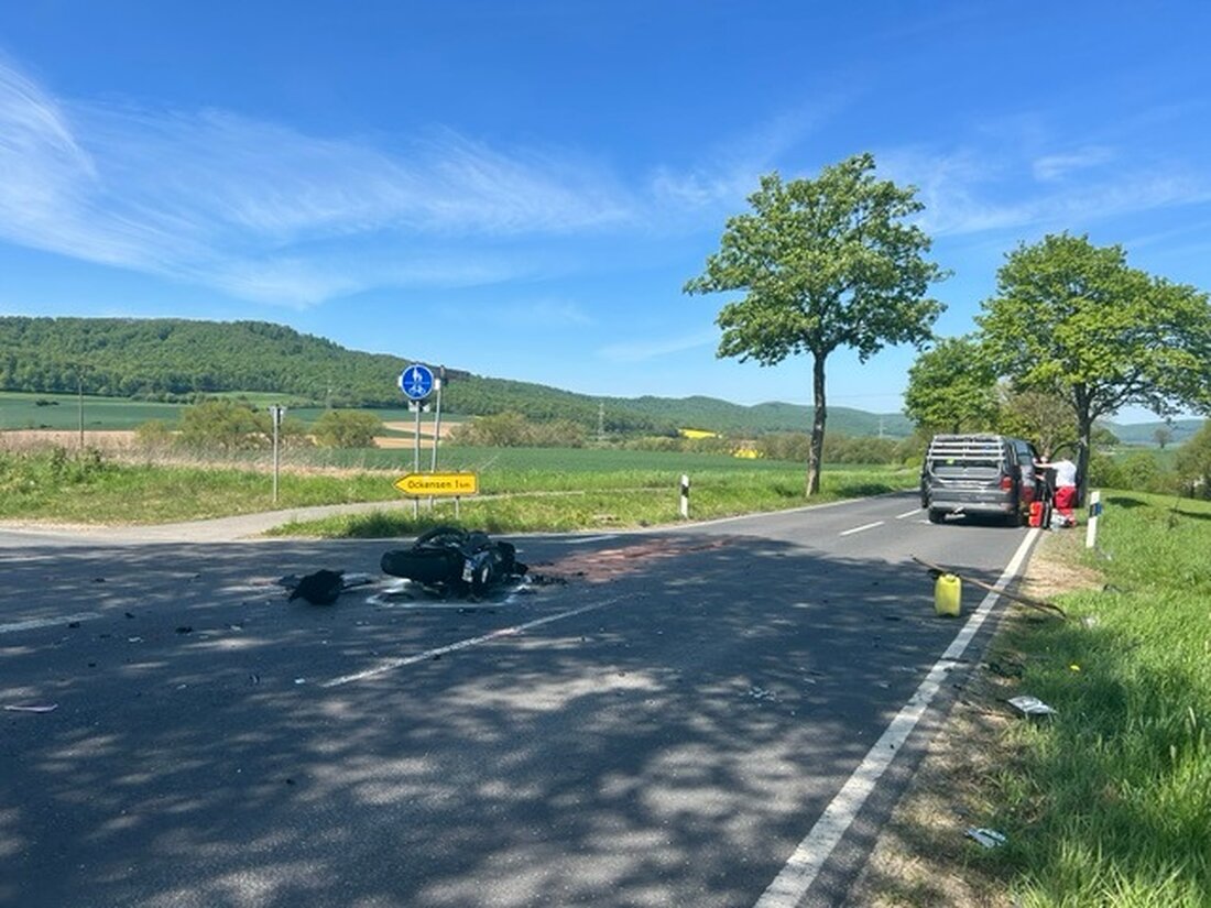 Am 01.05.2025 kam es zwischen Salzhemmendorf und Thüste zu einem tödlichen Verkehrsunfall. Ein 57-jähriger Motorradfahrer verstarb nach Kollision. Polizei ermittelt.