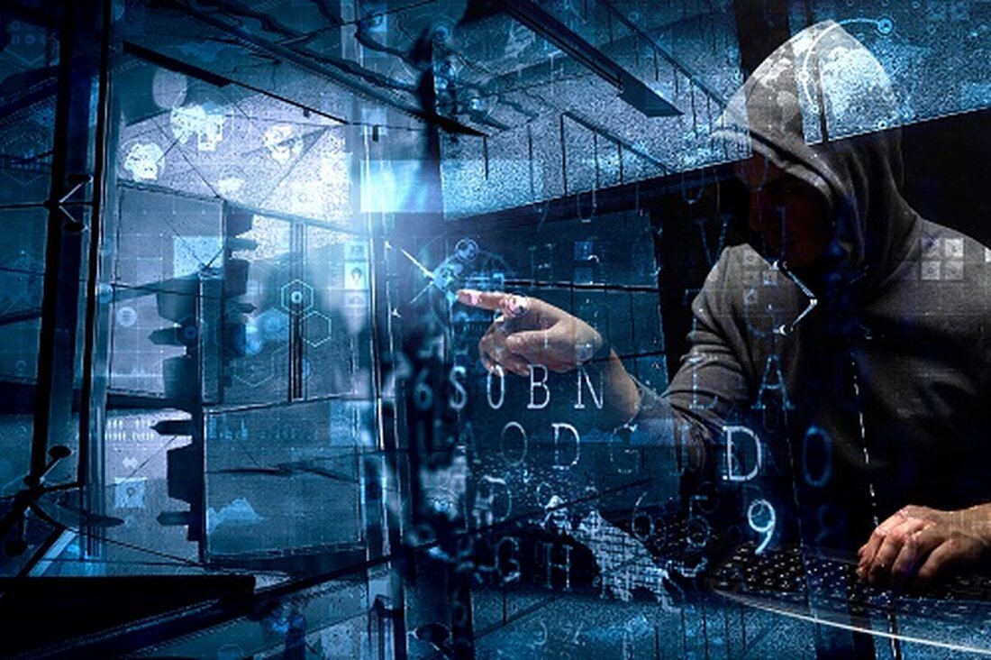 Eric Council Jr. wurde wegen Verschwörung zum schweren Identitätsdiebstahl und Zugangsgerätebetrugs angeklagt Im Januar wurde das X-Konto der SEC mit einem Post gehackt, in dem behauptet wurde, die Behörde habe den ersten Bitcoin-ETF genehmigt Einen Tag später genehmigte die SEC die ersten Bitcoin-ETFs Ein 25-jähriger Mann aus Athens, Alabama, wurde vom FBI verhaftet, weil er angeblich das X-Konto der US-Börsenaufsicht SEC gehackt hat. Laut einem Bekanntmachung Von der US-Staatsanwaltschaft, District of Columbia, wird Eric Council Jr. beschuldigt, Teil einer Gruppe zu sein, die fälschlicherweise eine Nachricht auf dem X-Konto der SEC gepostet hat, in der behauptet wird, sie hätten den …