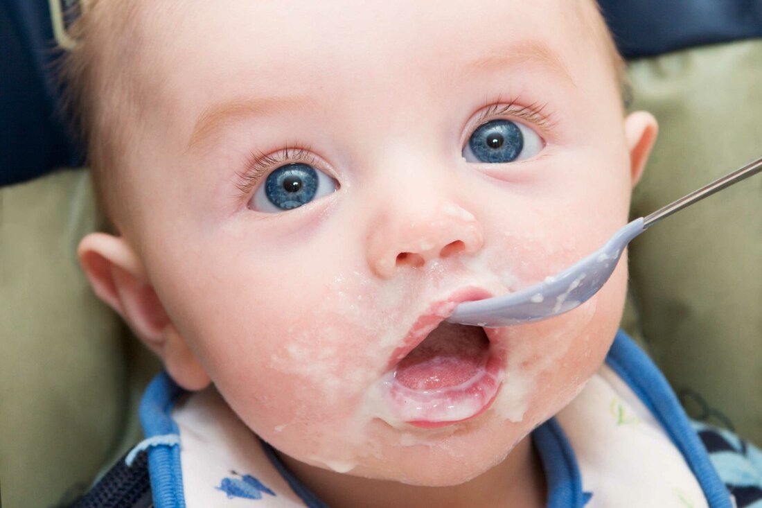 Der Fokus jedes Unternehmens liegt darauf, Gewinne zu erzielen, was manchmal mit Abstrichen verbunden ist. In einer Kontroverse im Februar 2021 über Babynahrung wurde die Pflicht einiger Unternehmen in Frage gestellt, sichere und nahrhafte Produkte anzubieten. Schwermetalle wurden in Babynahrung nachgewiesen, und es folgt ein Aufruhr; fordert mehr Kontrollen und Einschränkungen in der Produktion. Unternehmenskooperation beim Testen Nach Berichten über erhöhte Gehalte an giftigen Schwermetallen in Babynahrung forderte der Unterausschuss für Wirtschafts- und Verbraucherpolitik am 6. November 2019 interne Aufzeichnungen von einigen der größten Lieferanten von Babynahrung in den Vereinigten Staaten. Hersteller von sieben Bio- und konventionellen Produkten wurden gebeten, …