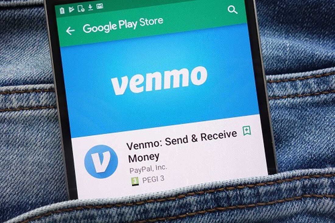Venmo wird im Mai eine neue Kryptoübertragungsfunktion einführen, die es Kunden ermöglicht, Krypto an andere Venmo-Konten zu senden. Kunden können auch Token kaufen und an PayPal, externe Wallets und Börsen senden. Benutzer können auch einen QR-Code mit eindeutiger Brieftaschenadresse verwenden, um Krypto von anderen Personen zu erhalten. Die mobile Zahlungs-App Venmo hat angekündigt, dass ihre Kunden ab Mai 2023 Krypto über ihr Konto kaufen und diese an Familie und Freunde auf Venmo übertragen können. Venmo, dessen Muttergesellschaft PayPal ist, gab dies bekannt, als es am Freitag eine neue Funktion skizzierte. Machen Sie es Kunden einfach, Krypto zu verschieben Laut a …