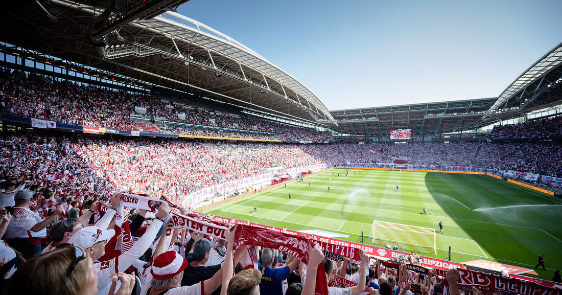 Erfahren Sie alles zu den Verkehrsinfos für das Bundesliga-Heimspiel RB Leipzig gegen Bayern München am 3. Mai 2025.