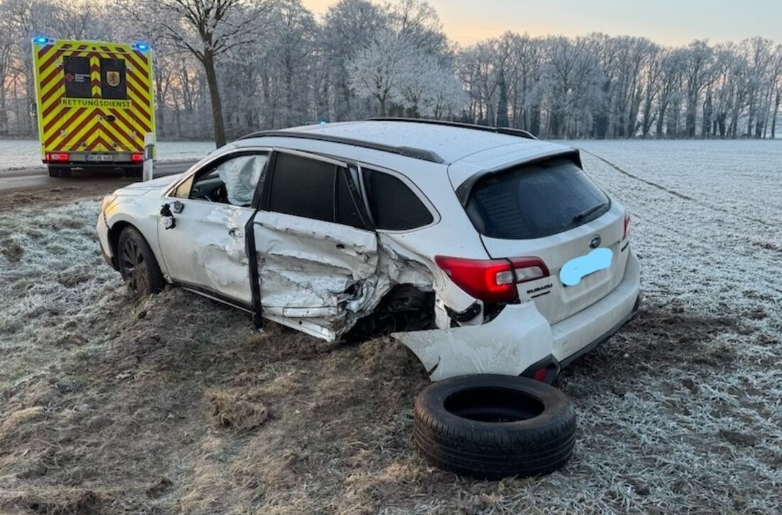 Bei einem Verkehrsunfall in Stuhr wurden heute Morgen zwei Fahrer verletzt. Die Polizei ermittelt, Gesamtschaden ca. 40.000 Euro.