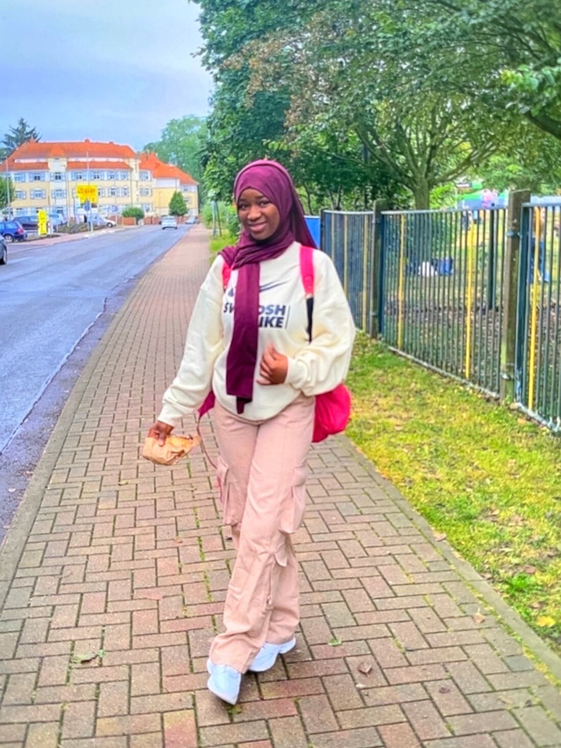 Die Landespolizei Erfurt sucht nach der 15-jährigen Mariatou Camara, die seit dem 14. Mai 2025 vermisst wird.