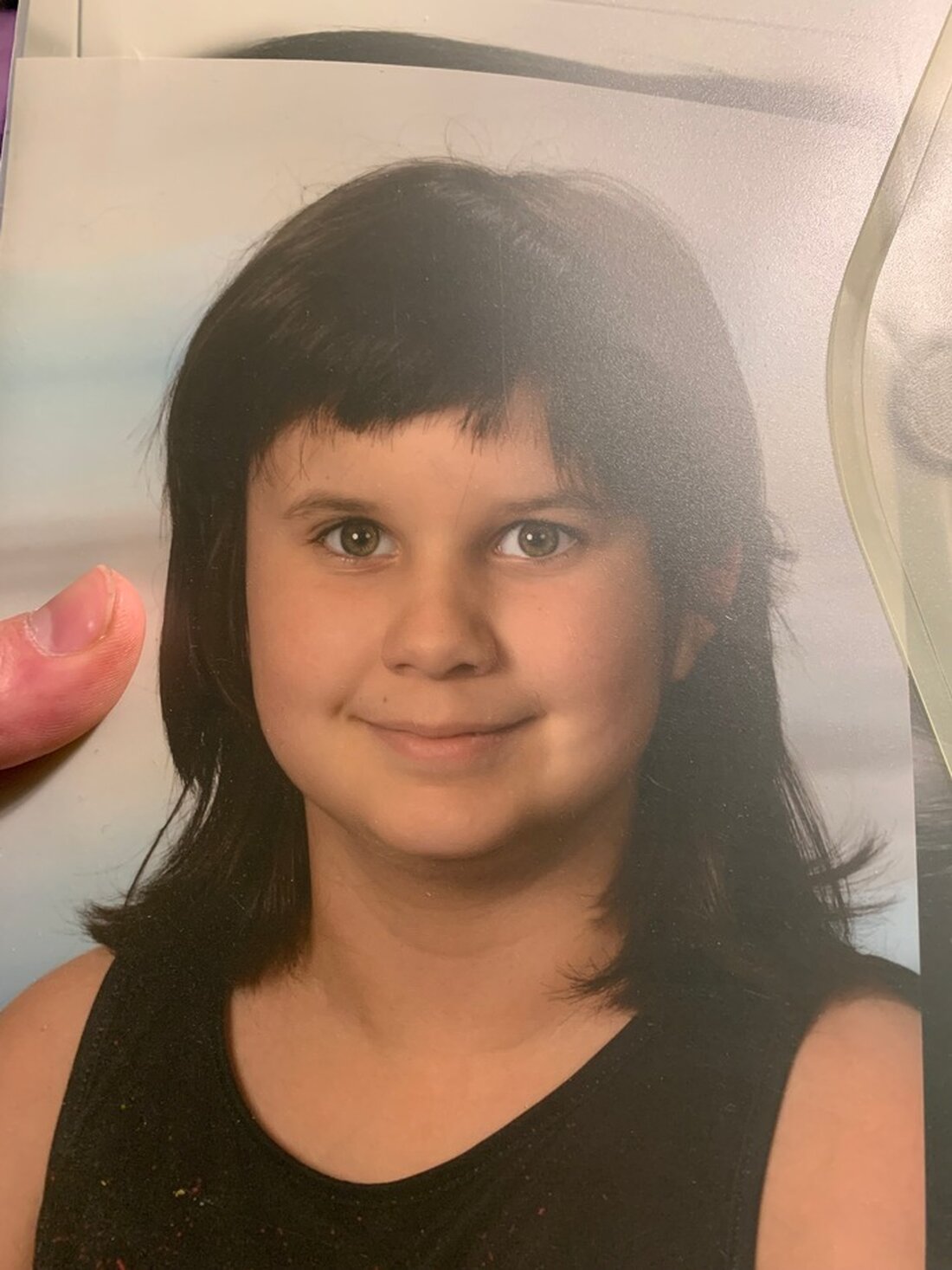 Die Polizei bittet um Hinweise zur 13-jährigen Sarah Michelle Heckel, die seit dem 11. April 2025 vermisst wird.