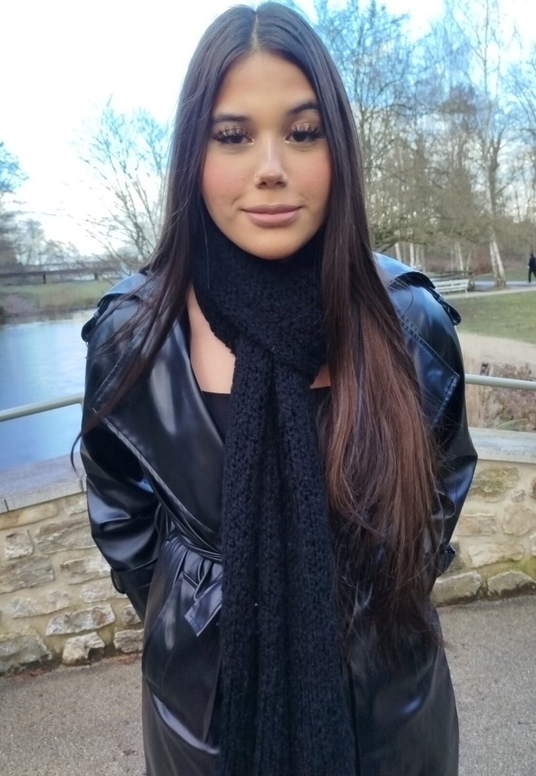 Polizei sucht seit 27.04.2025 in Lang-Göns nach der vermissten 15-jährigen Esra-Sara Böcek. Hinweise erbeten!