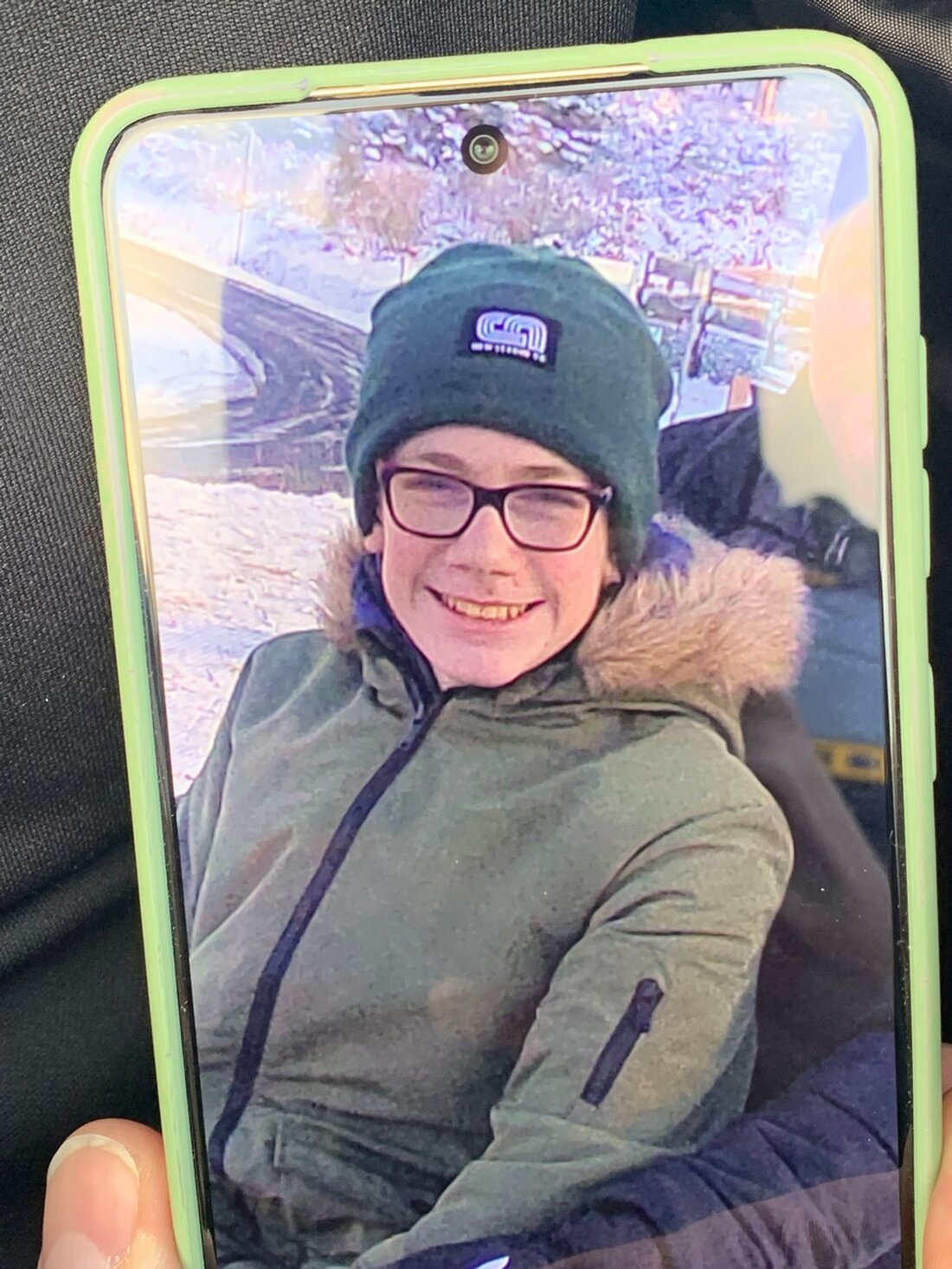 Die Polizei Saarbrücken-Burbach sucht nach dem vermissten 14-jährigen Jermayn Ditzler. Seit 31.01.2025 fehlt jede Spur.