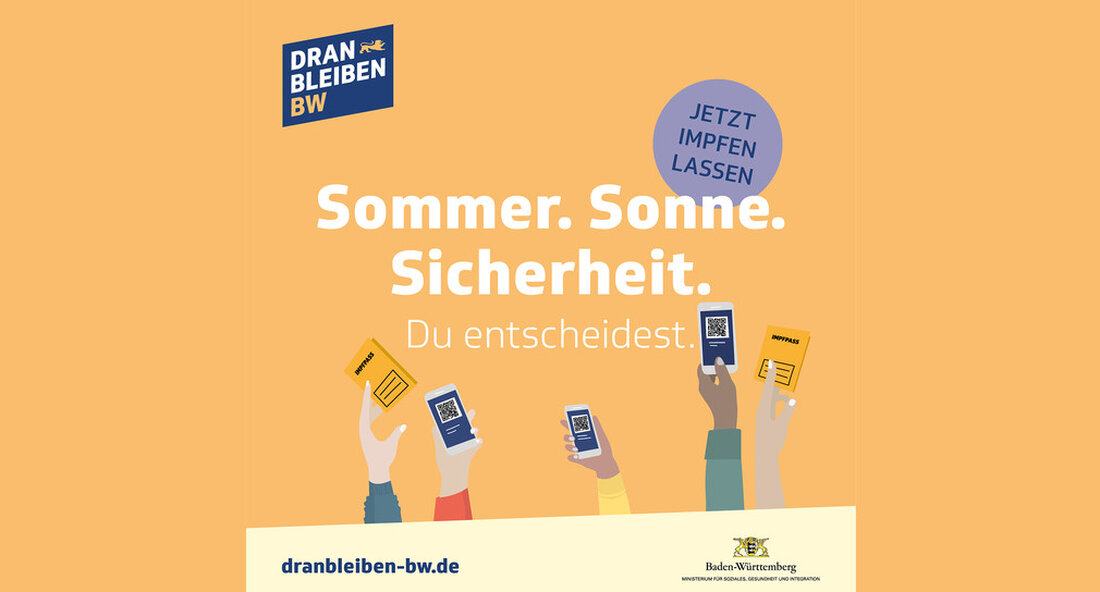 Sommer, Sonne, Sicherheit: Das Sommerprogramm der Impfaktion #dranbleibenBW startet verstärkt mit Impfaktionen im Freizeitbereich. Darüber hinaus finden viele weitere Impfaktionen im Land statt, unter anderem für 12- bis 17-Jährige, für die die Ständige Impfkommission inzwischen eine Impfempfehlung hat. Lass dich beim Open-Air-Fest impfen, nimm den Bus auf eine „Spritz-Tour“ oder kombiniere den Möbeleinkauf am Samstagmorgen mit Corona-Schutz. Niedrigschwellige Impfangebote im Freizeitbereich und an beliebten Ausflugszielen oder Veranstaltungen in Baden-Württemberg anzubieten – das ist das Ziel des Sommerprogramms von #Bleib aufBW, die das Ministerium für Soziales, Gesundheit und Integration ab diesem Montag, 16. August, gemeinsam mit Kommunen und anderen Partnern organisiert. …