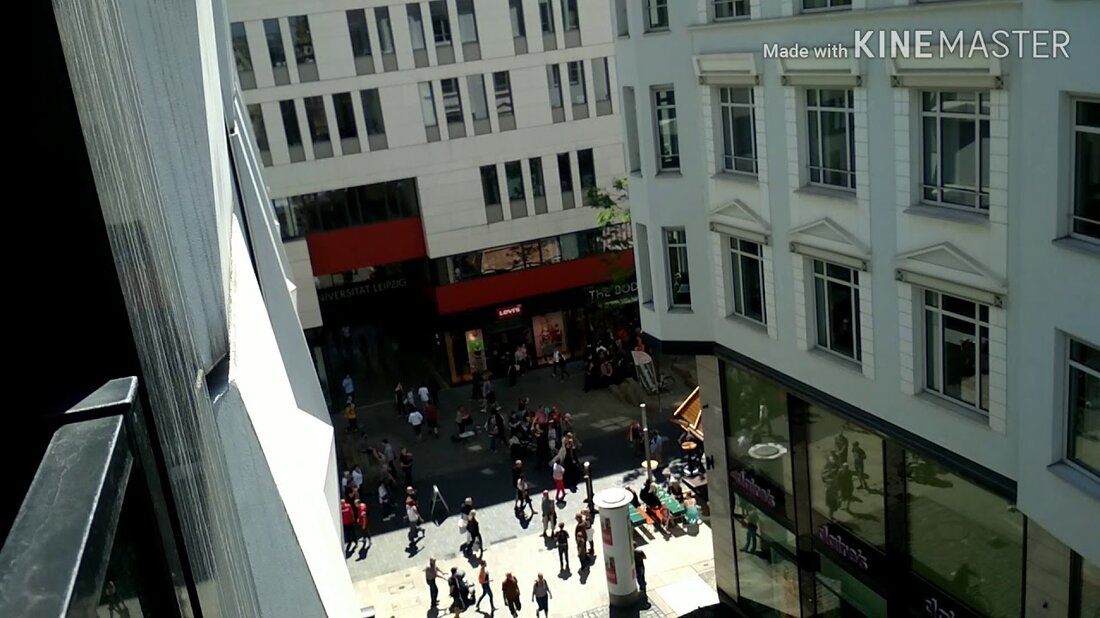 das beste hotel. Wenn ich nach Leipzig gehe, bleibe ich in diesem Hotel. Ich brauche keinen anderen. Prüfen Sie, ob Sie nicht glauben. Youtube-Link