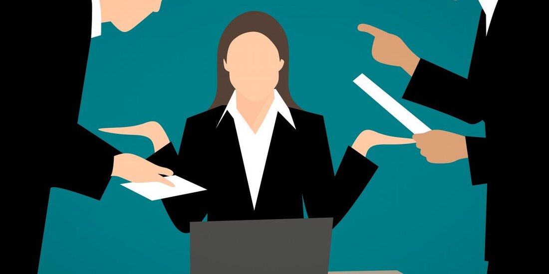 Portman-Änderung zum Ausschluss von Bergleuten von Steuer- und Berichtspflichten von Entwicklern und Validatoren wird vom Weißen Haus gebilligt. Die Änderung, die mit der früheren Toomey-Änderung konkurriert, wurde stark kritisiert, weil sie Netzwerke mithilfe von Proof-of-Stake- und anderen Konsensmechanismen abwürgte. Berichten zufolge unterstützt das Weiße Haus offiziell die Warner-Portman-Sinema-Kryptoänderung über den Toomey-Wyden-Lummis-Vorschlag. Ersteres versucht, den Mining-Nachweis und Verkäufer von Hardware- und Software-Wallets von der erweiterten Besteuerung von Krypto-Transaktionen auszuschließen und legt neue Meldepflichten für Krypto-„Broker“ fest. Krypto-Entwickler und Proof-of-Stake-Validatoren würden jedoch weiterhin diesen finanziellen Verpflichtungen unterliegen. Die Venture-Capital-Firma Andreesen Horowitz, die stark an Krypto gebunden ist, hat diesen Plan als „undurchführbar“ …