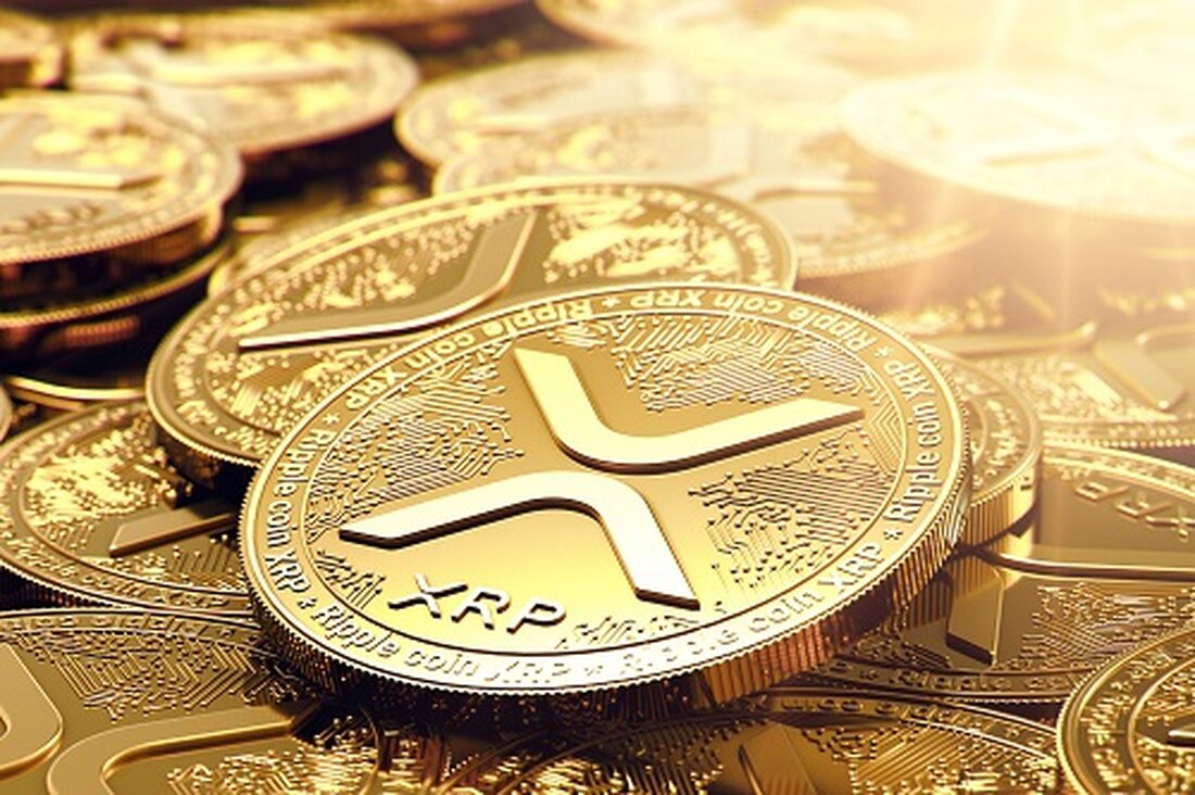 XRP-Preis ist in den letzten Tagen stark unter Druck geraten, als das jüngste Krypto-Comeback zu verblassen begann. Welligkeit fiel auf ein Tief von 0,4384 $, was etwa 21 % unter dem Höchststand in diesem Monat liegt, was bedeutet, dass es in eine Baisse eingetreten ist. Warum fällt Ripple? Der XRP-Preis fällt aufgrund seiner engen Korrelation mit Bitcoin, die größte Kryptowährung der Welt. In den meisten Zeiträumen neigen Altcoins wie XRP und ADA dazu, zu steigen, wenn Bitcoin steigt und umgekehrt. Da es keine größeren Ripple-Nachrichten gab, können wir daher den jüngsten Rückgang auf den allgemeinen Rückgang von BTC anführen. Dieser …