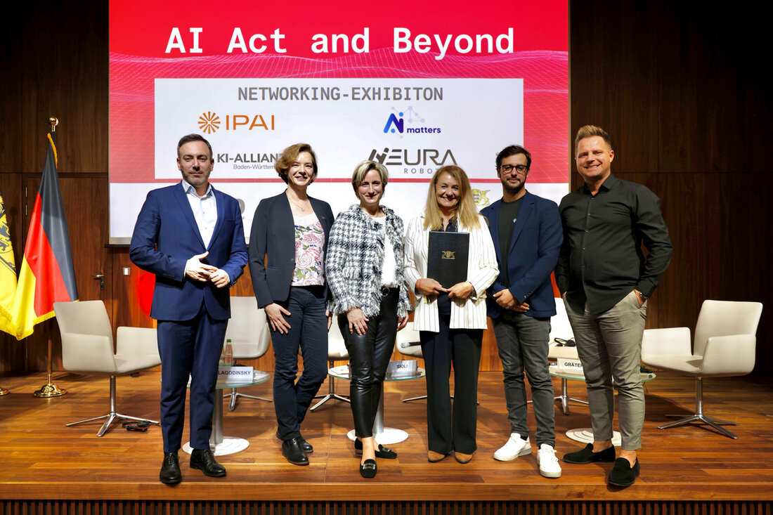 KI-Gesetz: Wirtschaftsministerin Hoffmeister-Kraut fordert innovationsfreundliche Umsetzung Stuttgart, 1. August 2024 – Im Rahmen einer Veranstaltung zur Förderung der Innovations- und Wettbewerbsfähigkeit von Künstlicher Intelligenz (KI) in Europa hat die baden-württembergische Wirtschaftsministerin Dr. Nicole Hoffmeister-Kraut einen Zehn-Punkte-Forderungskatalog an die EU übergeben. Dies geschah im Kontext des am gleichen Tag in Kraft tretenden europäischen Gesetzes über Künstliche Intelligenz (AI Act), das insbesondere für Start-ups und Mittelstand eine Reihe von bürokratischen Herausforderungen birgt. Hoffmeister-Kraut betonte die Notwendigkeit, die Sorgen der Unternehmen bezüglich der regulatorischen Anforderungen ernst zu nehmen. "Das KI-Gesetz darf die Innovationskraft der Unternehmen nicht strangulieren. Es ist entscheidend, dass die Regelungen …