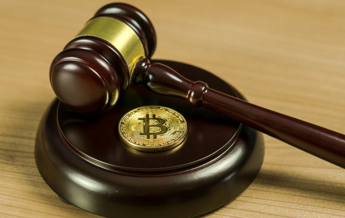 Die USA verstärken ihre Regulierungsbemühungen gegen Kriminalität im Zusammenhang mit Krypto und verwandten Vermögenswerten Warren Buffets rechte Hand Charlie Munger vergleicht Bitcoin mit einer Geschlechtskrankheit Das ukrainische Parlament verabschiedete diese Woche ein Gesetz zur Legalisierung digitaler Vermögenswerte, die im Land legal sind, wobei die Abstimmung die Mehrheit der Stimmen erhielt Hier sind die wichtigsten Schlagzeilen aus dem Kryptowährungssektor, die Sie diese Woche vielleicht verpasst haben: Die US-Behörden schlagen noch härter auf Kryptokriminalität ein Stellvertretende Generalstaatsanwältin der USA Lisa Monaco erzählt der virtuellen Munich Cyber Security Conference am Donnerstag, dass das FBI ein neues Team bildet, die Virtual Asset Exploitation Unit. …
