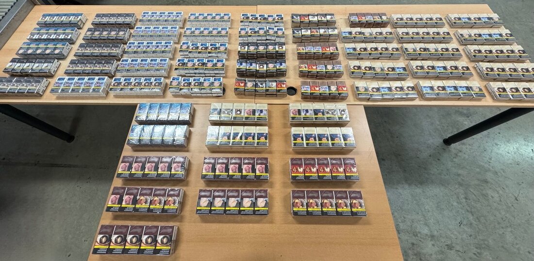 Der Zoll Schweinfurt sicherte bei einer Kontrolle 11.600 unversteuerte Zigaretten und deckte einen Steuerschaden von 2.400 Euro auf.
