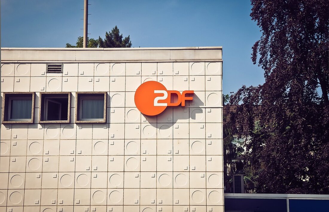 ARD und ZDF arbeiten beim Aufbau eines "Streaming-OS" zusammen. Gemeinsame technische Bausteine werden entwickelt, um das Nutzererlebnis zu verbessern. Weitere Informationen im Artikel.