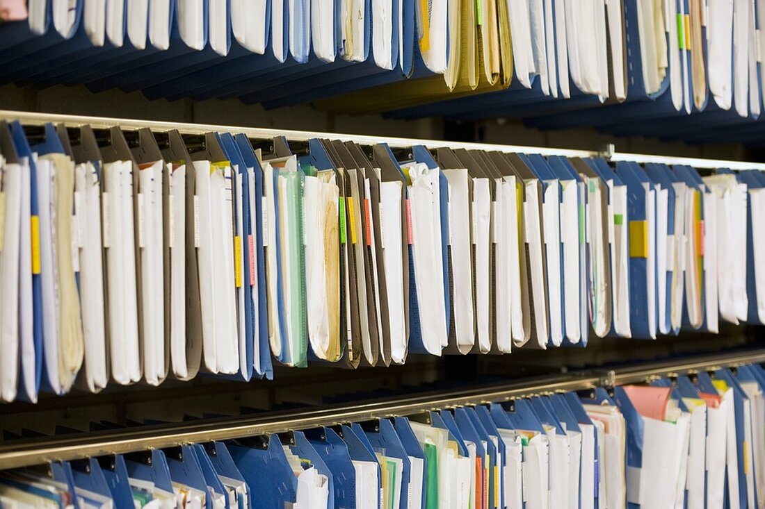 Der Staat wendet 5,25 Mrd. Euro auf, um 23,7 Mrd. Bürgergeld zu verwalten – Nutzer auf X kritisieren hohe Verwaltungskosten.