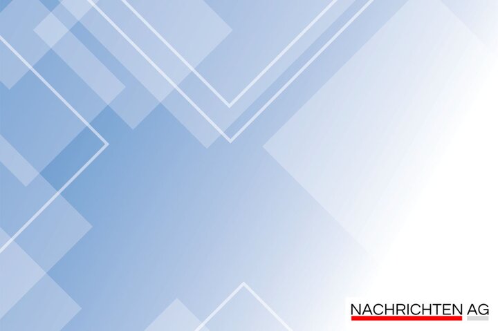 Bundesverdienstmedaille für Tönisvorsterin Angela Krumpen verliehen!