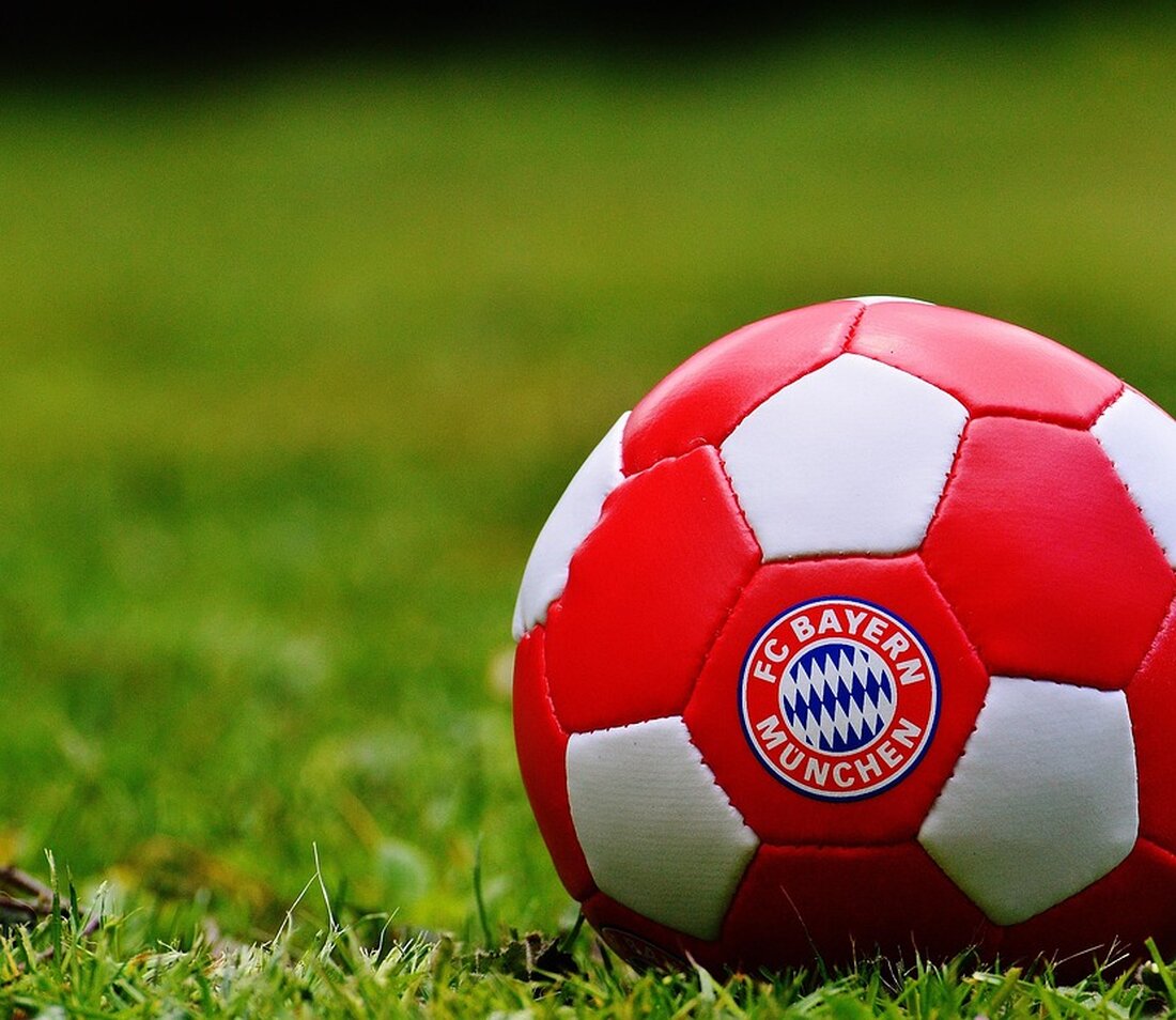 Bayern peilt Meisterschaft in Leipzig an, während der BVB im Topspiel gegen Wolfsburg um Champions-League-Plätze kämpft.