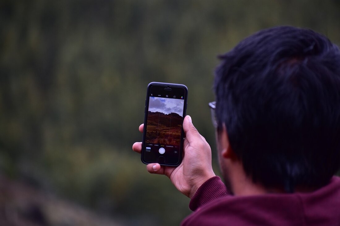 Telekom verbessert die Mobilfunkversorgung im Landkreis Schmalkalden-Meiningen durch den Ausbau eines LTE-Standortes. Die Netzabdeckung steigt auf 98 % und bis 2026 sind weitere 28 Standorte geplant. Erfahren Sie mehr über die Verbesserungen und zukünftigen Entwicklungen im Mobilfunknetz.