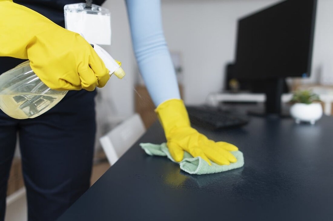 Hugendubel beauftragt erneut Klüh Cleaning für Reinigungsleistungen in verschiedenen deutschen Städten. Mit umfangreichem Leistungsspektrum und positiven Erfahrungen aus der langjährigen Zusammenarbeit konnte Klüh Cleaning überzeugen. Informieren Sie sich über die Partnerschaft zwischen Hugendubel und Klüh Cleaning.