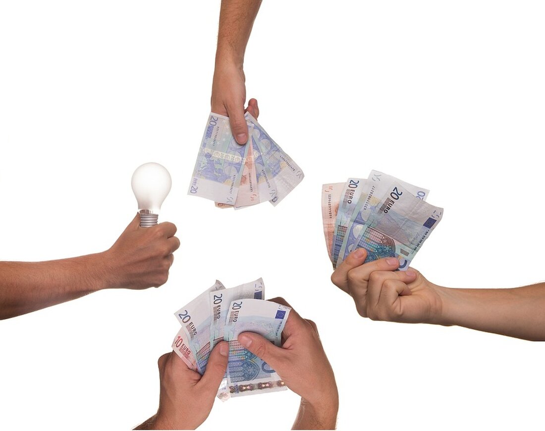 Unterstützen Sie das gemeinwohlorientierte Medienhaus CORRECTIV im neuen Crowdfunding auf Startnext! Ziel ist es, bis zur Bundestagswahl 2025 eine Million Euro für investigative Recherchen, Faktenchecks und Bildungsprojekte zu sammeln. Machen Sie mit und tragen Sie zur Stärkung der Demokratie und unabhängigen Journalismus bei. Erfahren Sie mehr über die begleitende Kunstaktion „ADOPT A FACT“ und wie Sie helfen können!