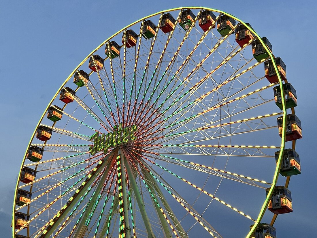 Erfahren Sie alles über das 4. Bad Godesberger Weinfest mit Wein, französischem Markt, Livemusik und mehr! Genießen Sie ein genussvolles Wochenende in Bad Godesberg. #Weinfest #BadGodesberg #Livemusik #französischerMarkt