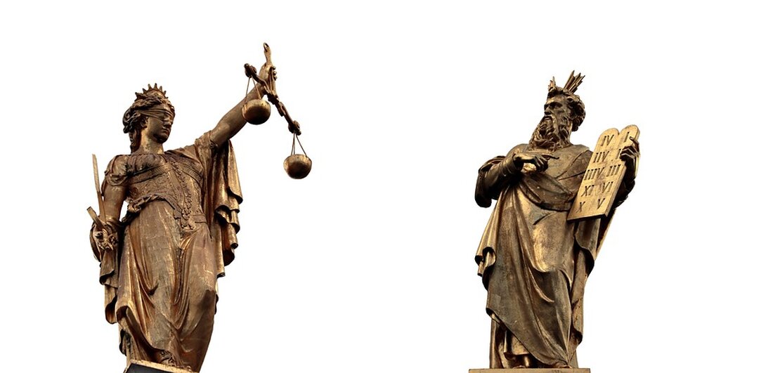 Neues Urteil im Cum-Ex-Skandal: Angeklagter in Bonn verurteilt. Das Landgericht hat entschieden. Yasin Q., ehemals Varengold Bank Vorstandsmitglied, betroffen. Jetzt lesen!