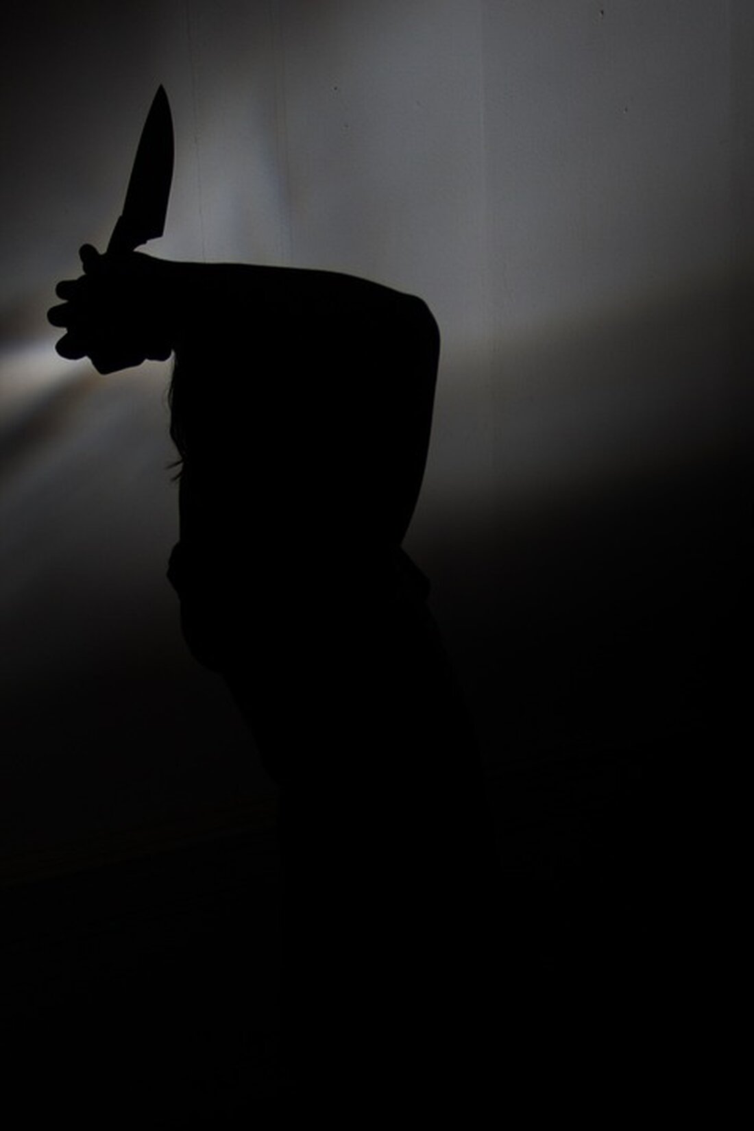 In Annaberg-Buchholz wird nach dem mutmaßlichen Mörder Ayman Hassoun (41) gefahndet. Hinweise an Polizei erbeten.