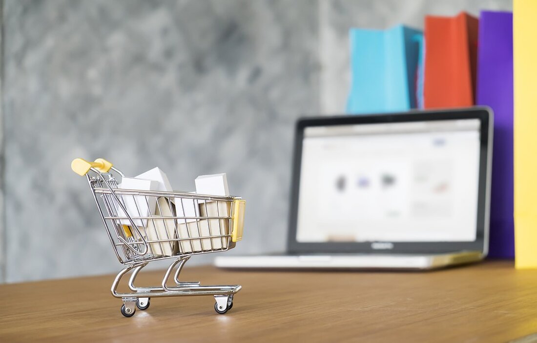 Entdecken Sie die aktuellen Entwicklungen im deutschen Einzelhandelsmarkt im dritten Quartal 2024. Erfahren Sie mehr über Unternehmensübernahmen, Vermietungstrends und die Herausforderungen in der Retailszene. Erhalten Sie Einblicke in Flächenumsätze, Spitzenmieten und die Bedeutung von innovativen Konzepten für die Zukunft des stationären Handels.