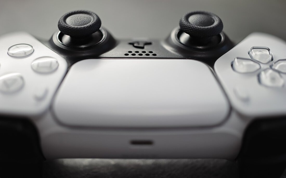 Entdecken Sie die faszinierende Welt von "PlayStation: The Concert", das von Mai 2025 bis Ende 2026 in Deutschland, Österreich und der Schweiz stattfindet. Erleben Sie epische Musik aus beliebten Spielen wie God of War und The Last of Us in einer einzigartigen, visuellen Live-Show. Der Ticketverkauf startet am 18. Oktober 2024. Sichern Sie sich Ihr Ticket für dieses unvergessliche Event!