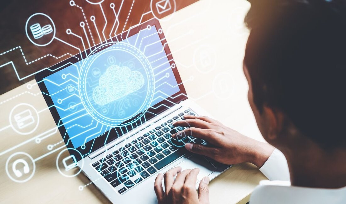 Die Virtual Data Room-Branche gehört derzeit zu den „heißen Branchen, die man im Auge behalten sollte“, so Forbes-Berichte. Experten sagen voraus, dass der VDR-Markt in den nächsten 5 Jahren wachsen wird und bis Ende 2022 einen Wert von 1,9 Billionen US-Dollar erreichen wird. Data Room wurden anfangs hauptsächlich bei M&A-Transaktionen verwendet, werden jedoch jetzt von Unternehmen aus verschiedenen Wirtschaftssektoren weit verbreitet eingesetzt. Die Beliebtheit von VDR wächst, da immer mehr Unternehmen von der herkömmlichen (Papier-) Büroverwaltung absehen, was mit zunehmenden Bedrohungen eines Informationsverstoßes einhergeht. Der Hauptzweck des Datenraums besteht darin, ein Höchstmaß an Sicherheit für elektronische Informationen zu bieten, die …
