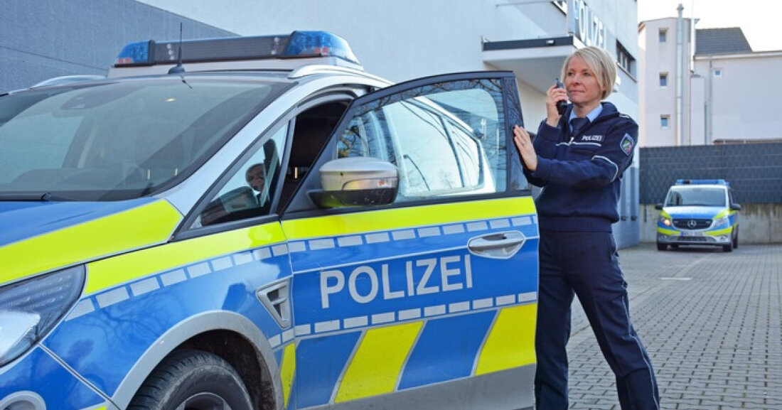 Eine 34-jährige Joggerin wurde in Monheim am Rhein sexuell belästigt. Die Polizei sucht Zeugen des Vorfalls.