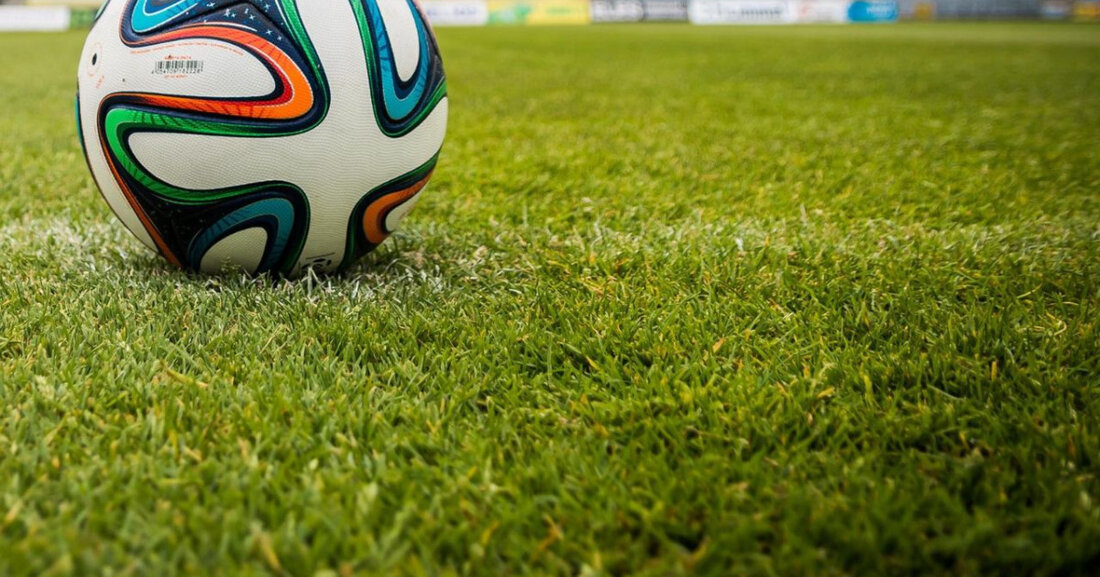 SG Hungerbach verliert ihr letztes Heimspiel gegen Aying/Helfendorf. Trainer Schöttl beschreibt die frustrierende Saison.