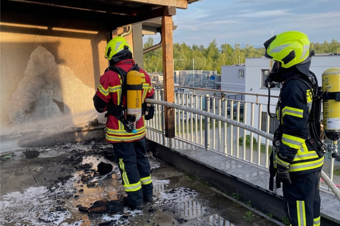 Am 19.05.2025 löschte die Freiwillige Feuerwehr Reichenau einen Balkonbrand in Lindenbühl und verhinderte Schlimmeres.